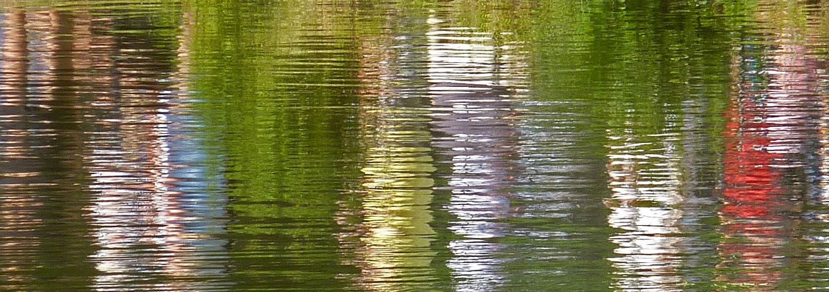 Wasserreflexionen